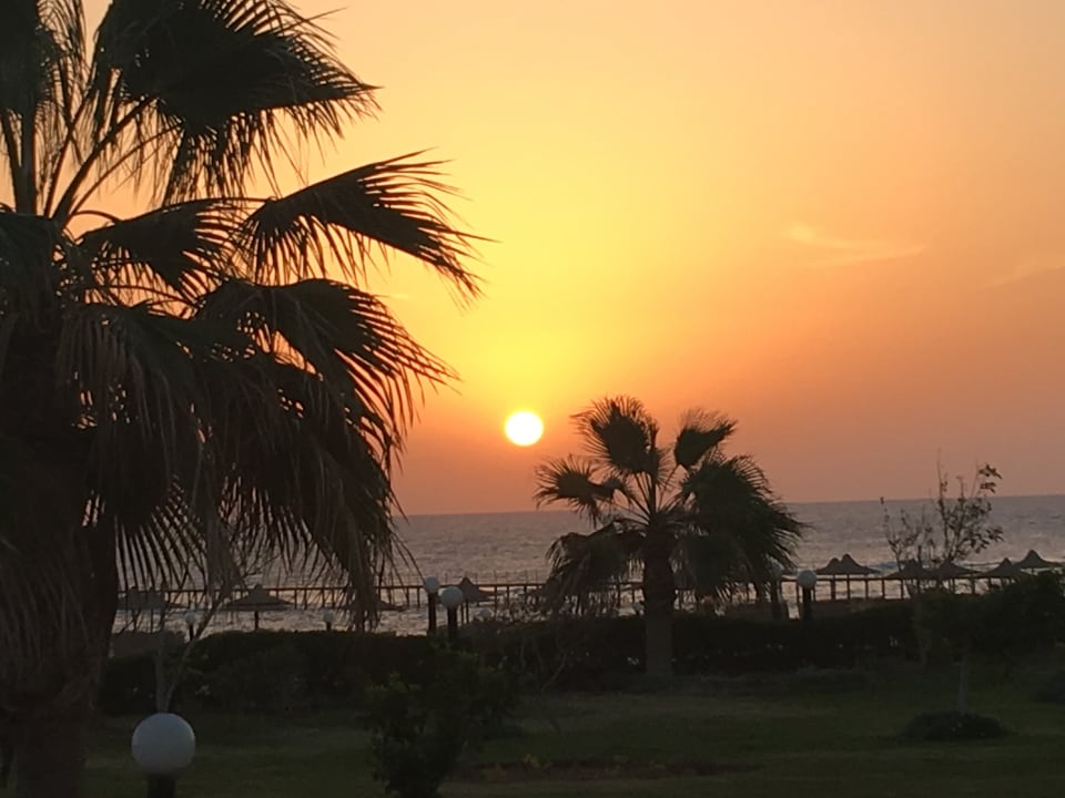 Außenansicht Three Corners Happy Life Beach Resort