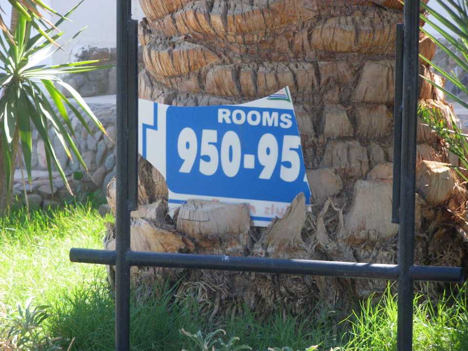 Gepflegte Schilder Mirage Bay Resort & Aqua Park