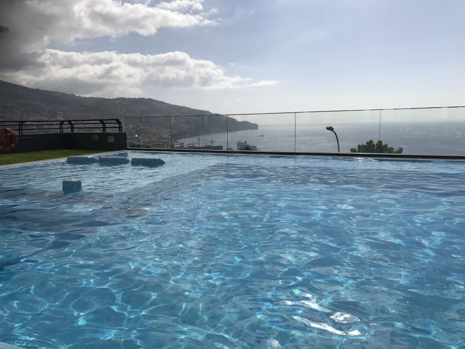 Pool Hotel Madeira Panoramico