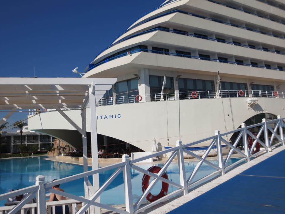 Hotel Poolseite Titanic Deluxe Lara