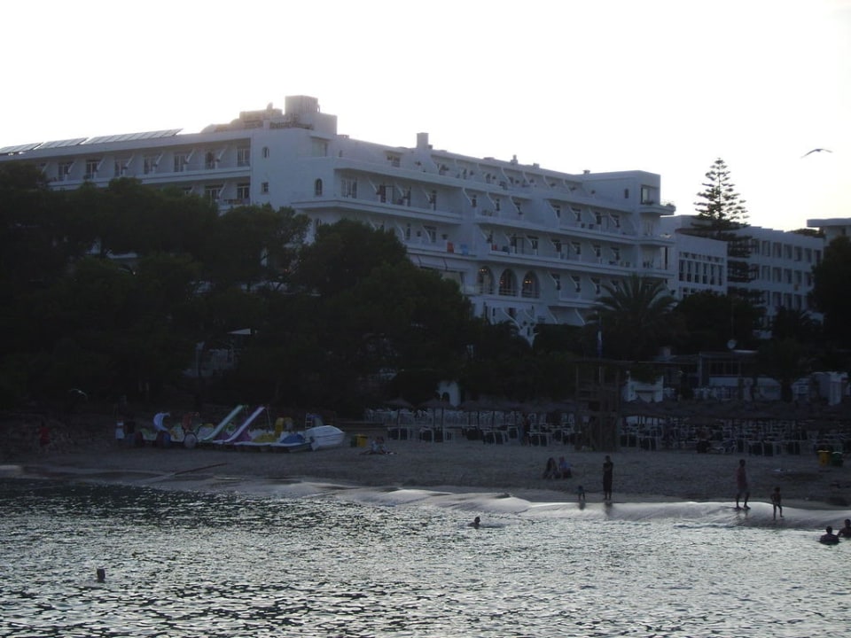 Blick auf das Hotel Grupotel Rocador