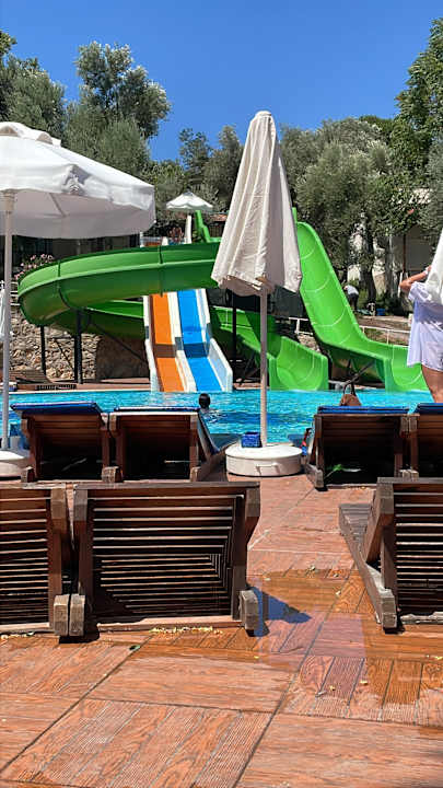 Pool Club Resort Atlantis