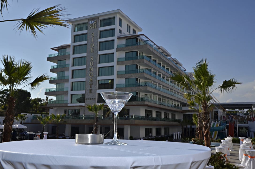 Vorbereitungen der Grand Opening Party Side Sunport Hotel & Spa