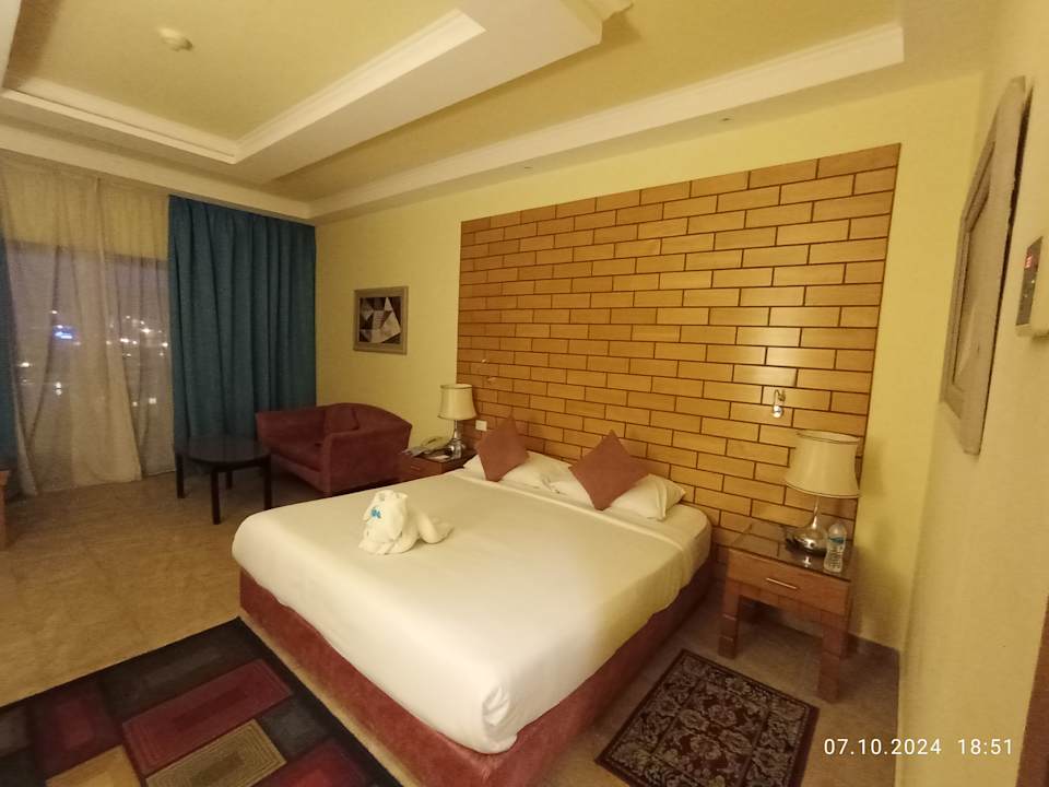 Zimmer Parrotel Aqua Park Resort