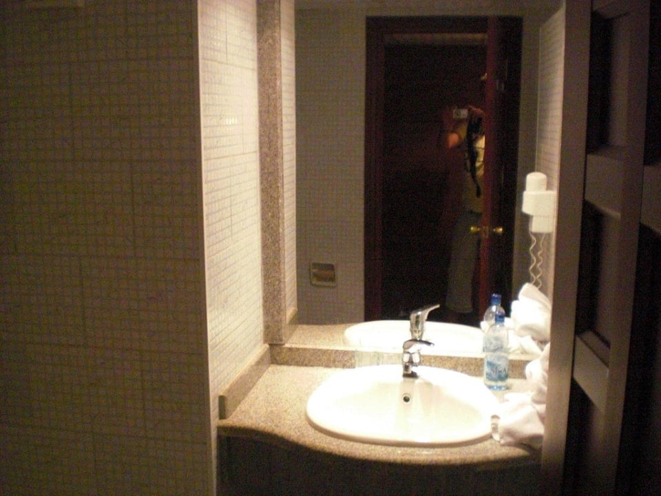 Badezimmer Titanic Resort & Aqua Park