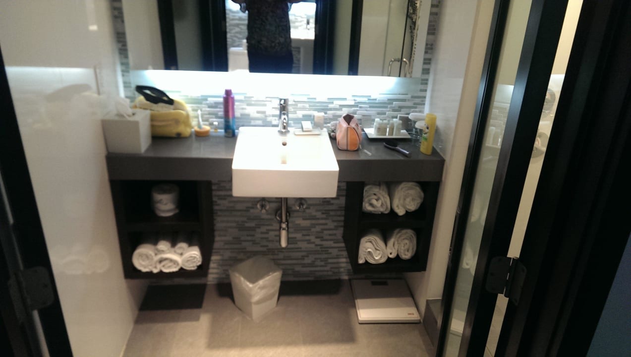 Bad mit Dusche The Palms Hotel & Spa