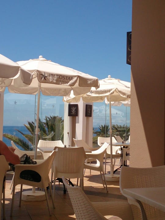Mittagsterrasse Iberostar Waves Bouganville Playa