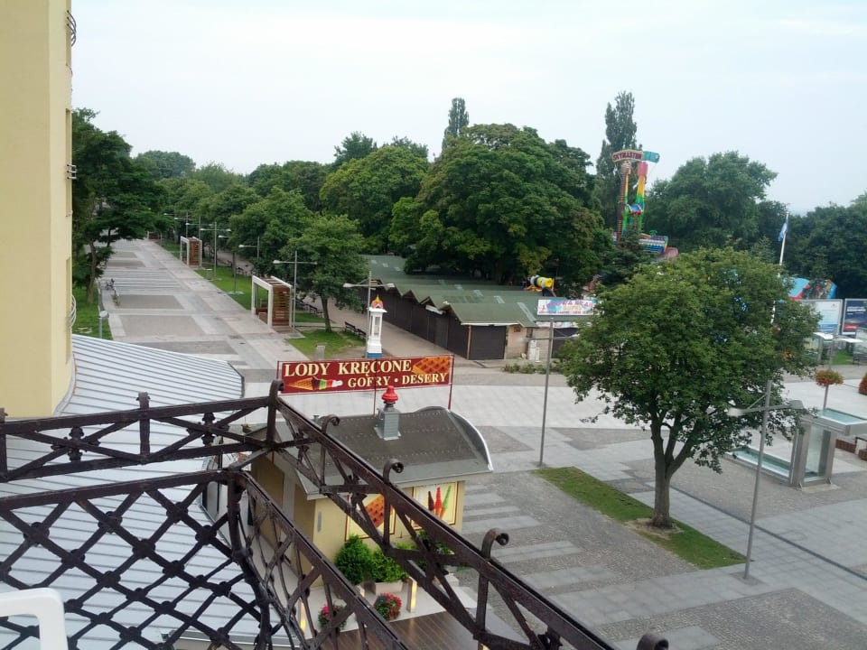 Panorama z balkonu Hotel Aurora Family & SPA