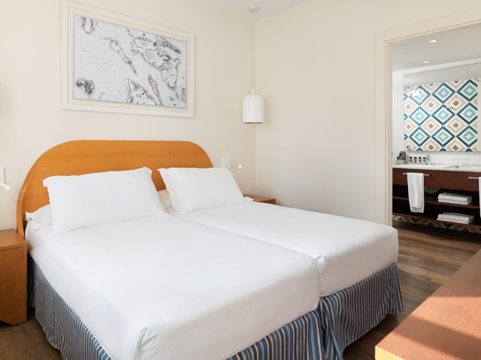 Zimmer H10 Ocean Suites