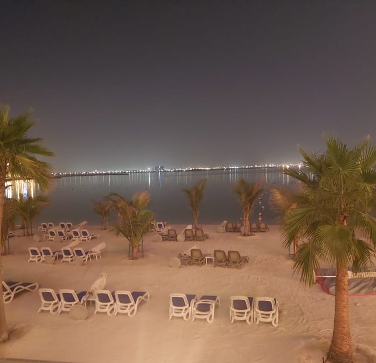 Strand Hampton by Hilton Marjan Island