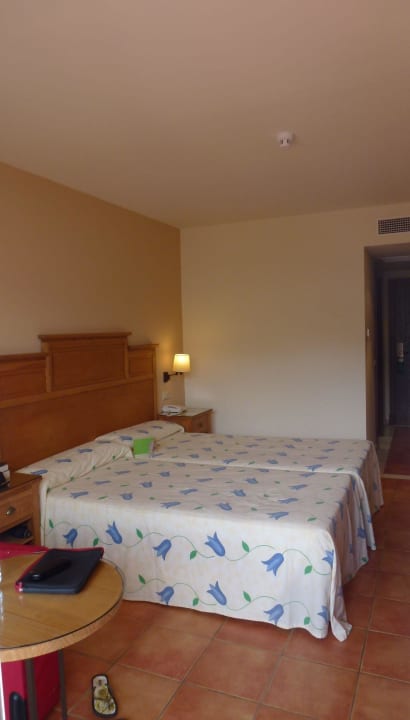 Standardzimmer Richtung Garten Fuerte Conil-Resort