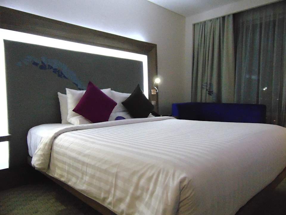 Zimmer Novotel Tangerang