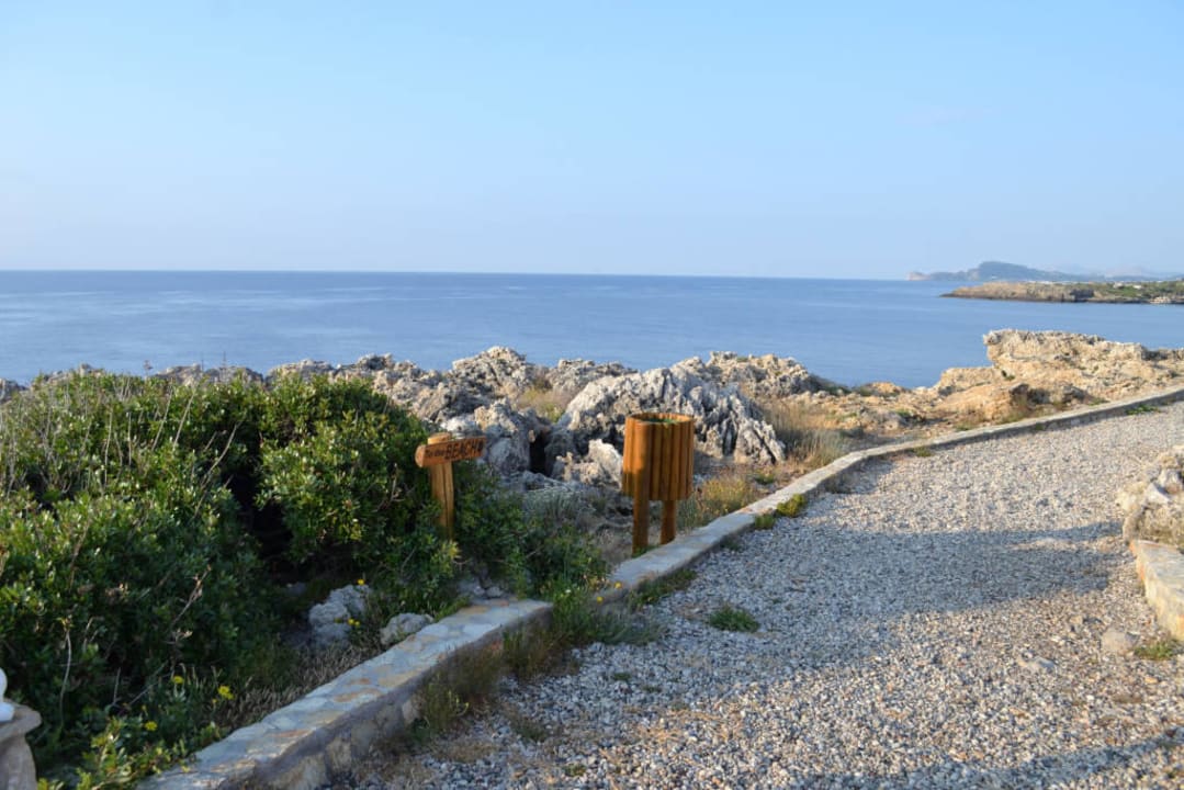 Droga na plaże Hotel Kalithea Horizon Royal