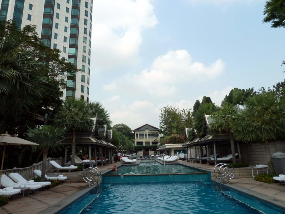 Pool Hotel The Peninsula Bangkok