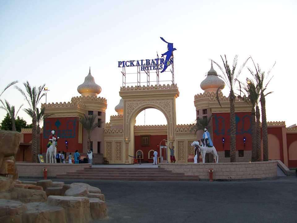 Alf Leila Wa Leila - Hotel Fantasia 1001 nocy Pickalbatros Alf Leila Wa Leila Resort - Neverland Hurghada
