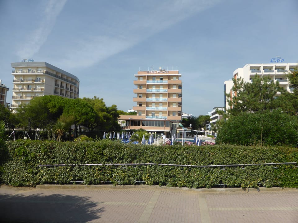 Ansicht von der Promenade  Hotel Palace