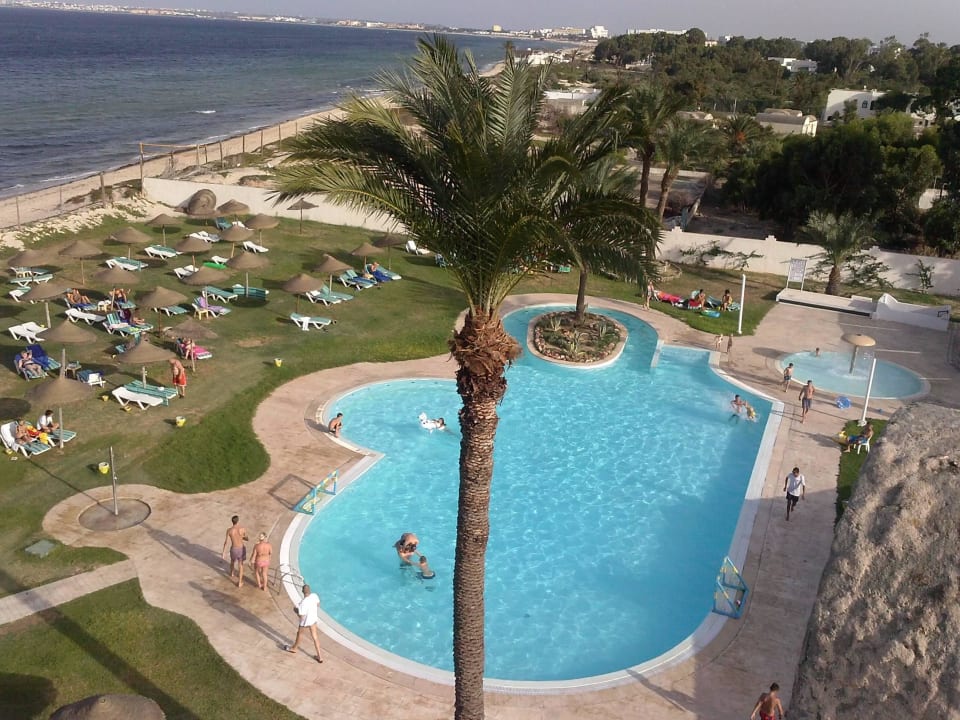 Pool 1 Monarque Club Rivage
