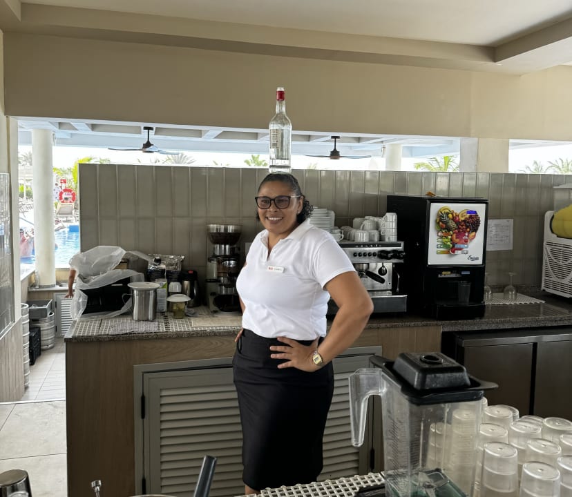 Gastro Hotel Riu Karamboa