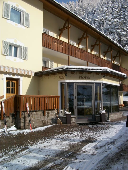 Hoteleingang Hotel Christeinerhof - Villa Pallua