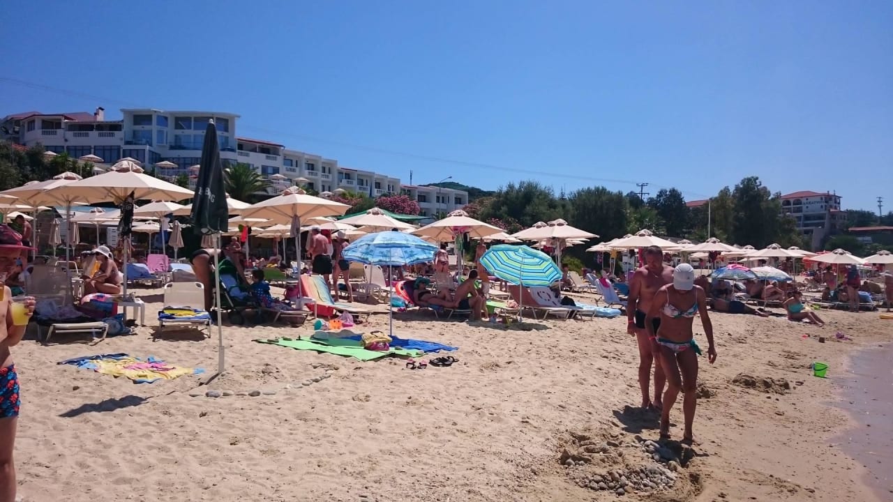 6 Aristoteles Holiday Resort & Spa