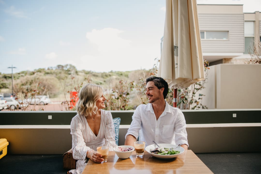 Gastro Smiths Beach Resort