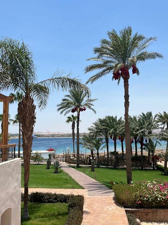 Strand Fort Arabesque Resort, Spa & Villas