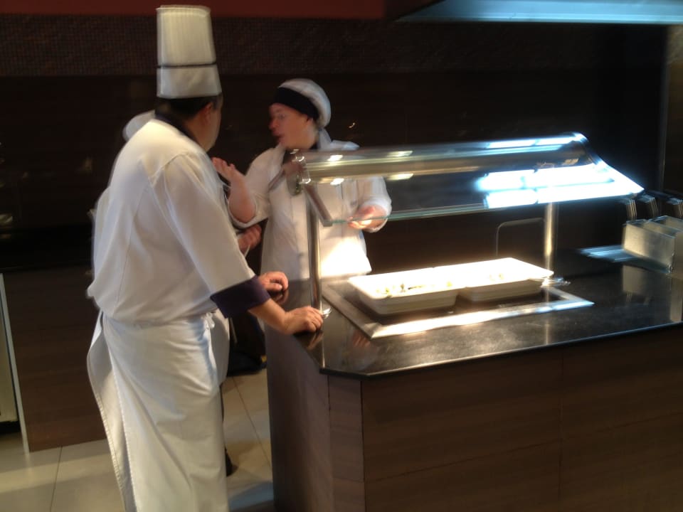 Wer macht denn die Schalen wieder voll? blau punta reina