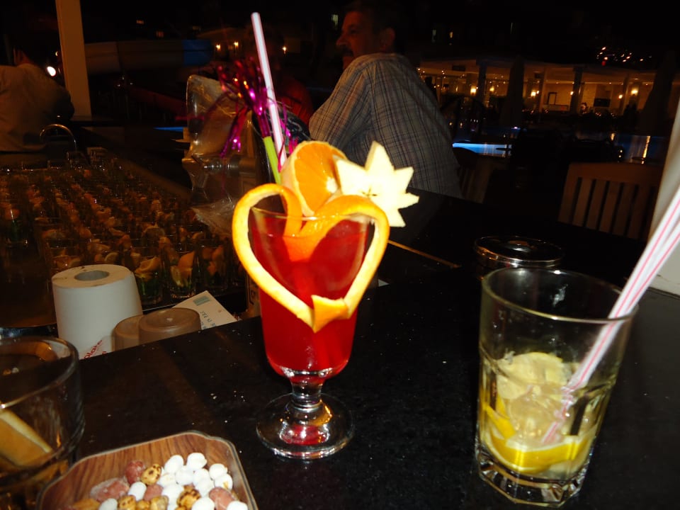 Cocktail Crystal Aura