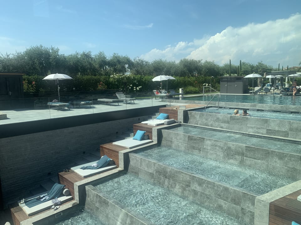 Pool Quellenhof Luxury Resort Lazise