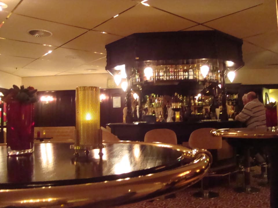 Bartresen Alexander Hotel