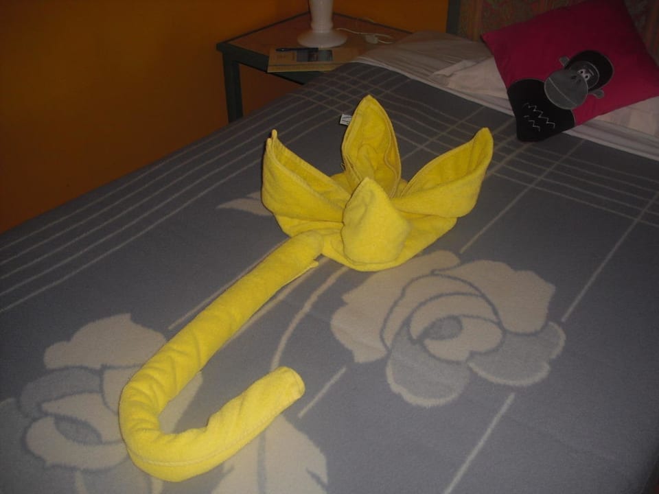 Deko eines Roomboy Arabia Azur Resort