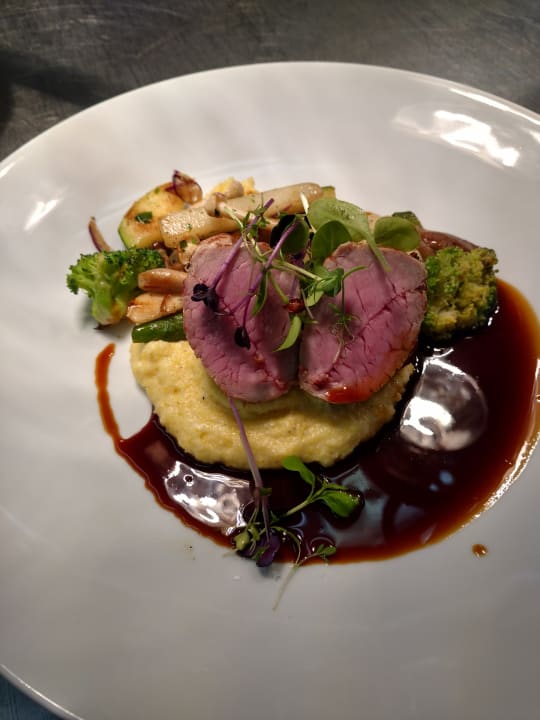 Gastro Schlosshotel Rosenau