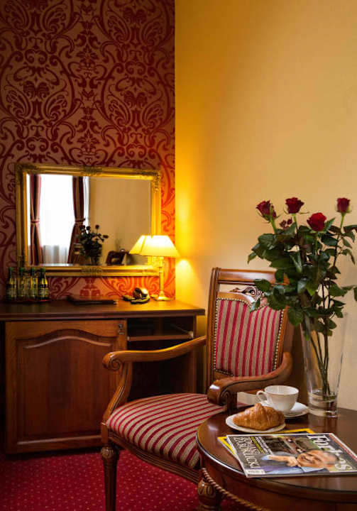 Kącik w pokoju Hotel Galicja