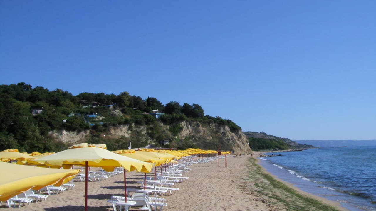 Hoteleigener Strand  Hotel Glarus