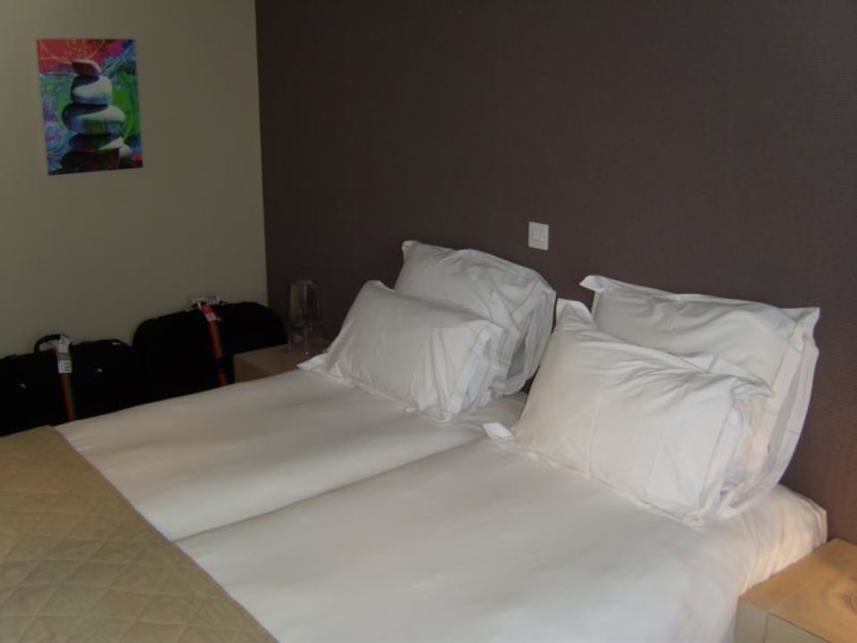 Das große Doppelbett Napa Mermaid Hotel & Suites