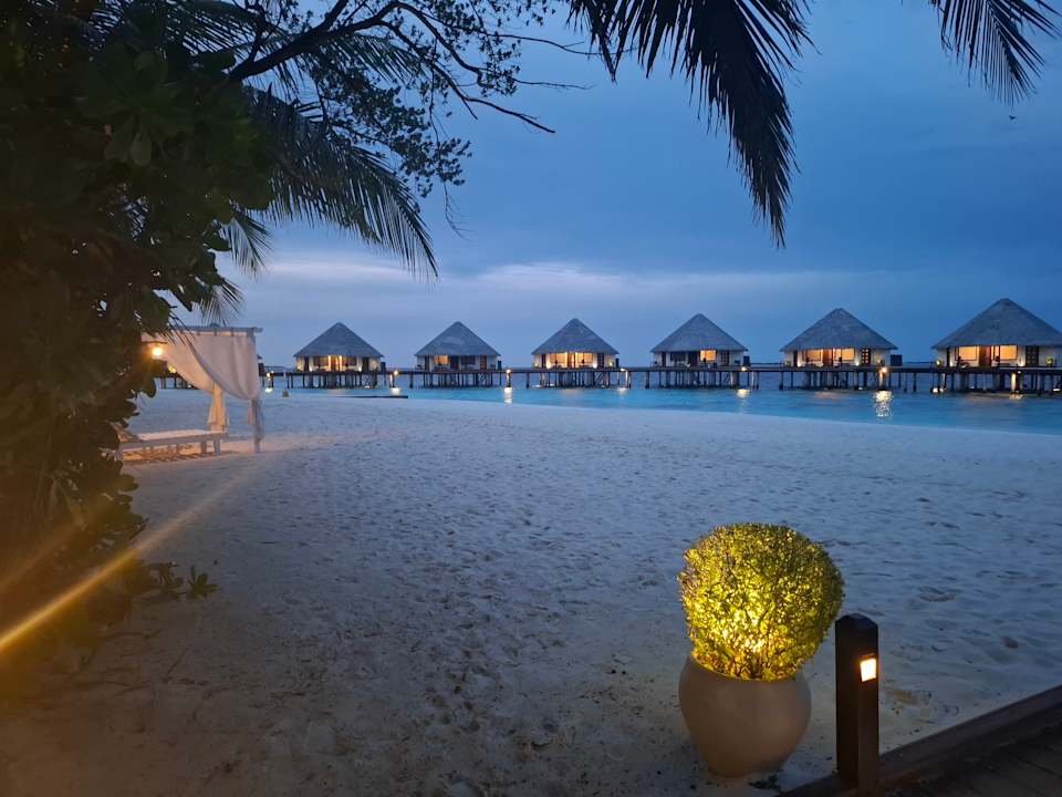Strand Adaaran Select Meedhupparu Island Resort - Premium All Inclusive