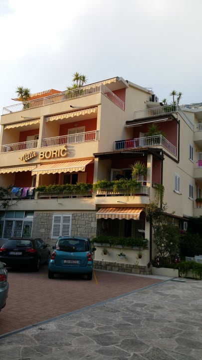 Villa Boric am Tag Villa Boric