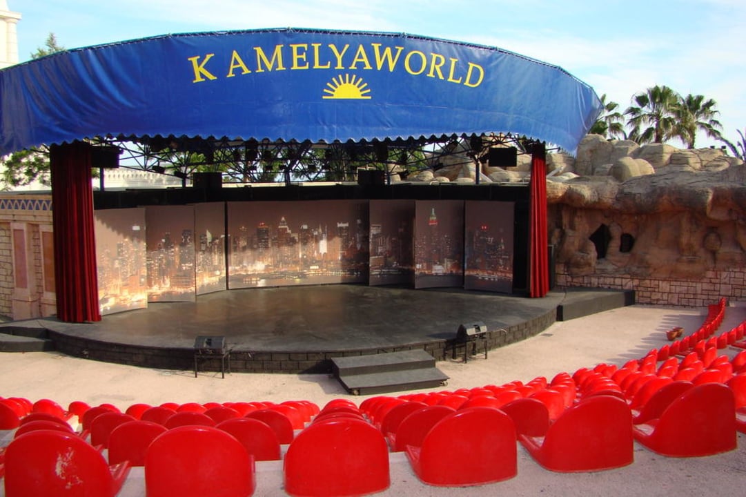 Amphitheater Kamelya Aishen Club