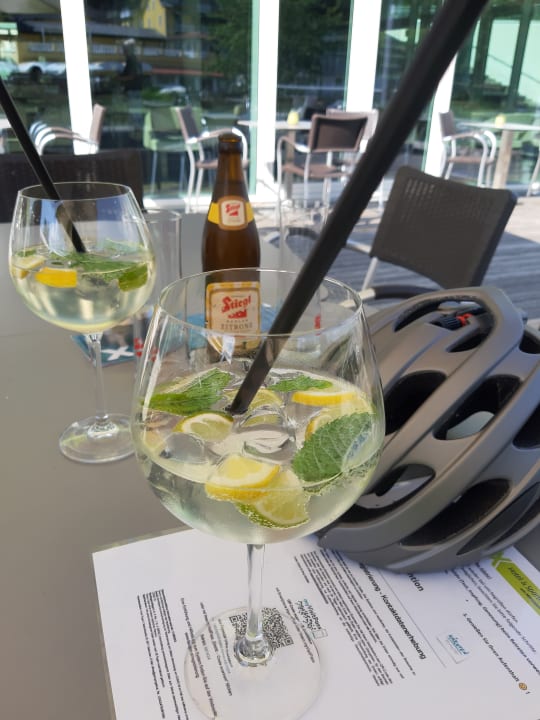 Gastro Ferienwohnungen Fischerhaus direkt am See