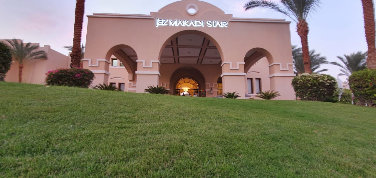 Außenansicht Hotel JAZ Makadi Star & Spa