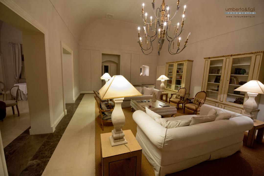 Lobby Hotel Castello Camemi Vizzini
