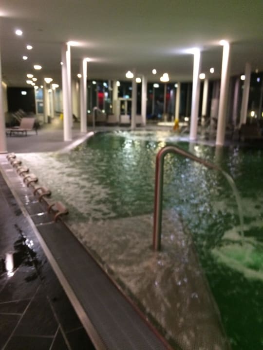 Sprudelliegen & Wasserschwall Das Hotel im Kurhaus Bad Gleichenberg