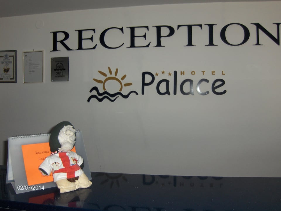 Mull checking out Hotel Palace