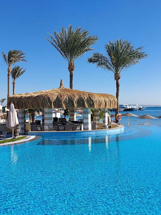 Pool JAZ Elite Casa del Mar Beach