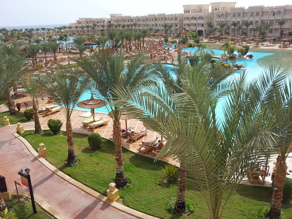 Poolanlage Pickalbatros Palace Resort