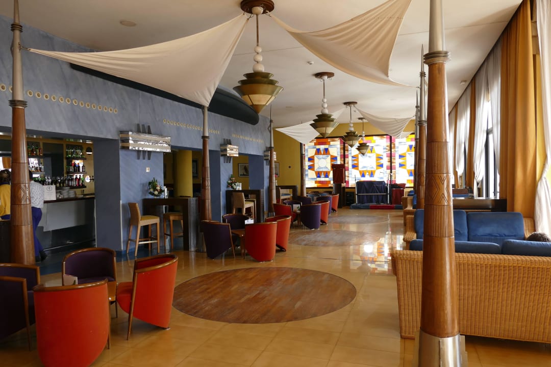 Barbereich Iberostar Waves Founty Beach