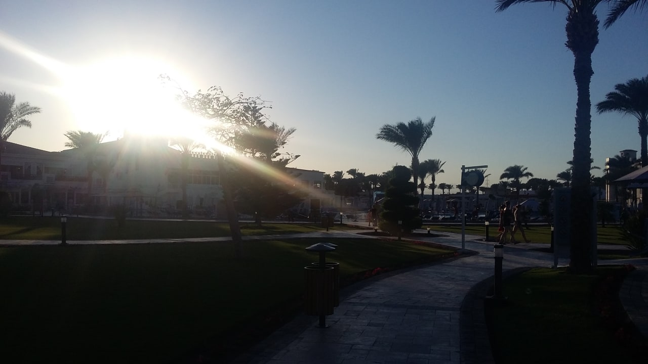 Gartenanlage Pickalbatros Dana Beach Resort - Hurghada