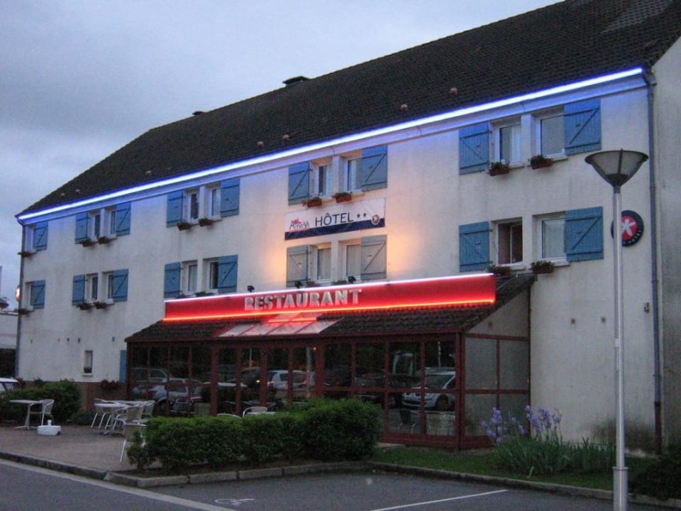 Das Restaurant von aussen Best Western Hotel The Wish