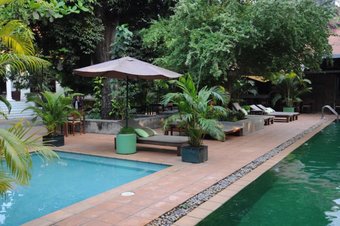 Der Pool Hotel The Kabiki