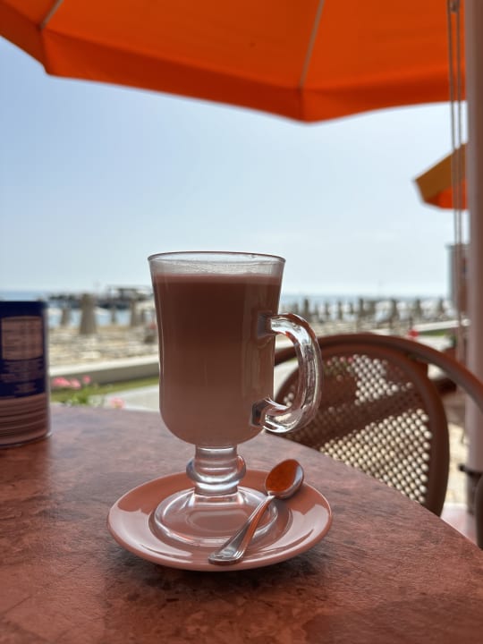 Strand Arum Barut Collection